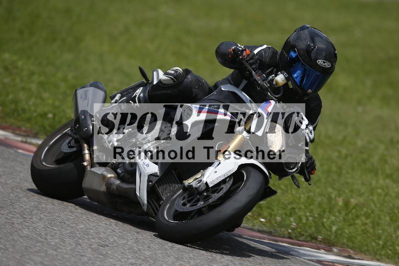 /Archiv-2024/29 12.06.2024 MOTO.CH Track Day ADR/Gruppe gelb/82